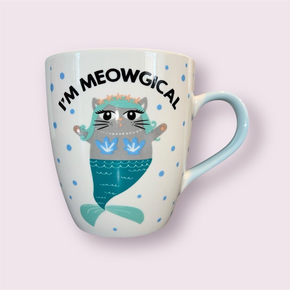 Cracker Barrel Cat Mermaid 24oz Stoneware Coffee / Tea Mug “I’m Meowgical” NWOT
